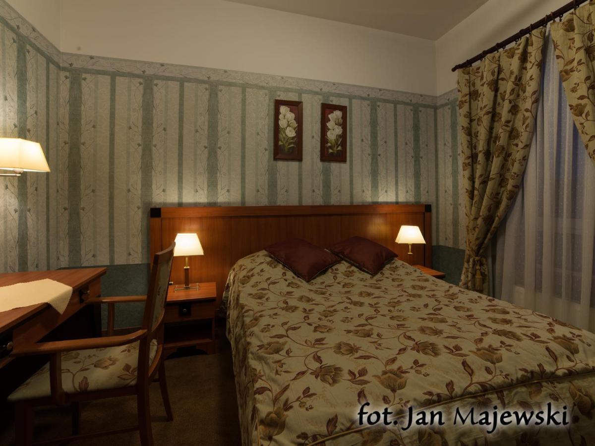 Majewski Hotel & Spa Malbork Ruang foto